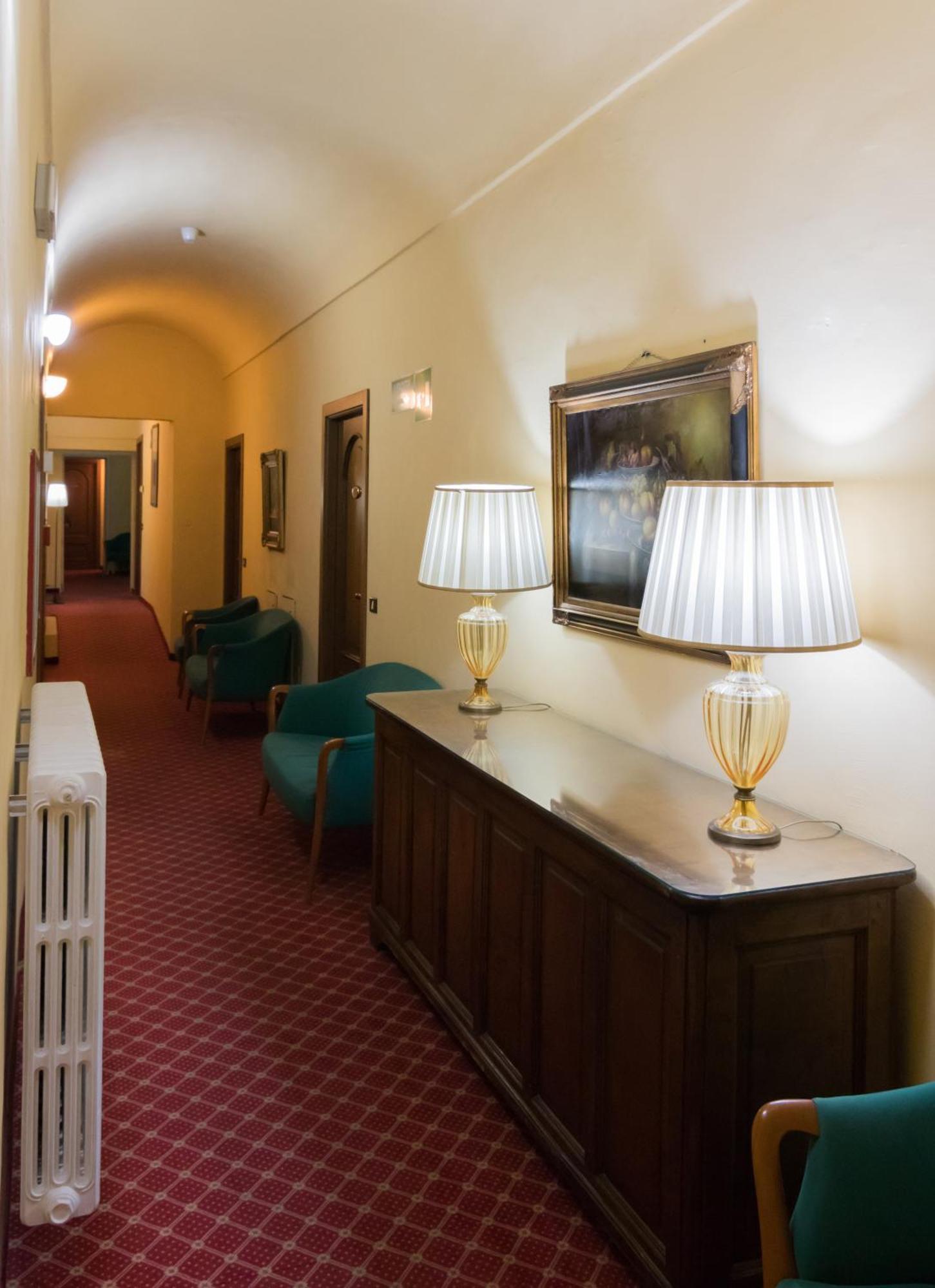 Hotel Portici Vicoforte Exterior photo