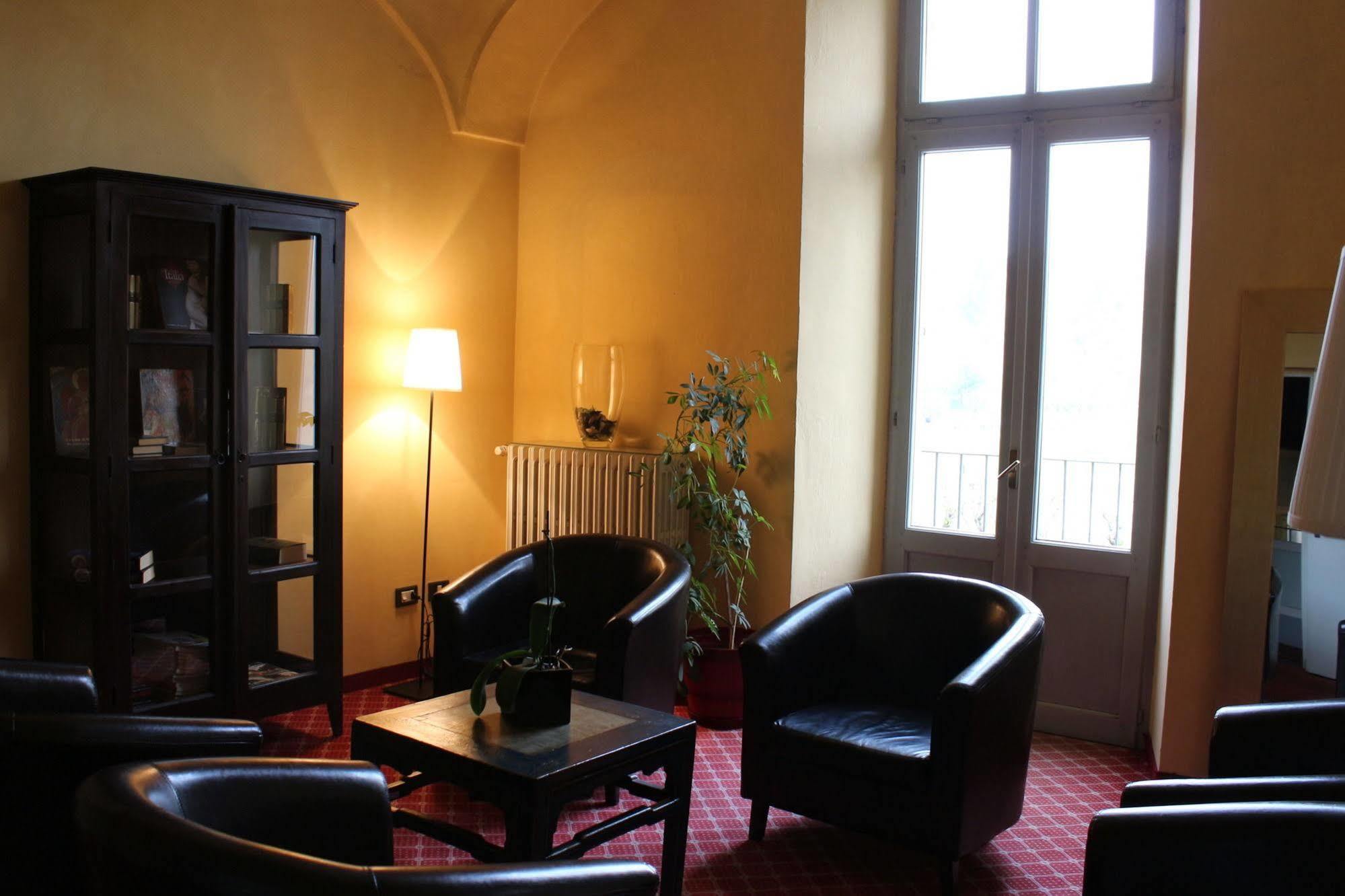 Hotel Portici Vicoforte Exterior photo